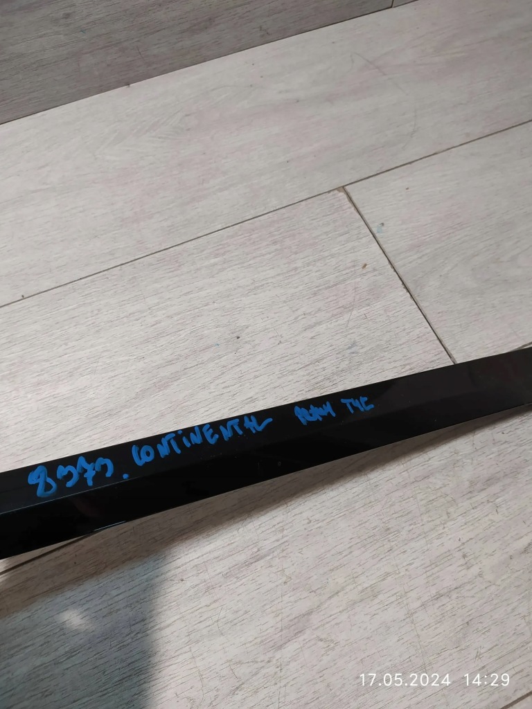 фото №7, 8373. bentley continental молдинг крыло правый задняя 3sd853536