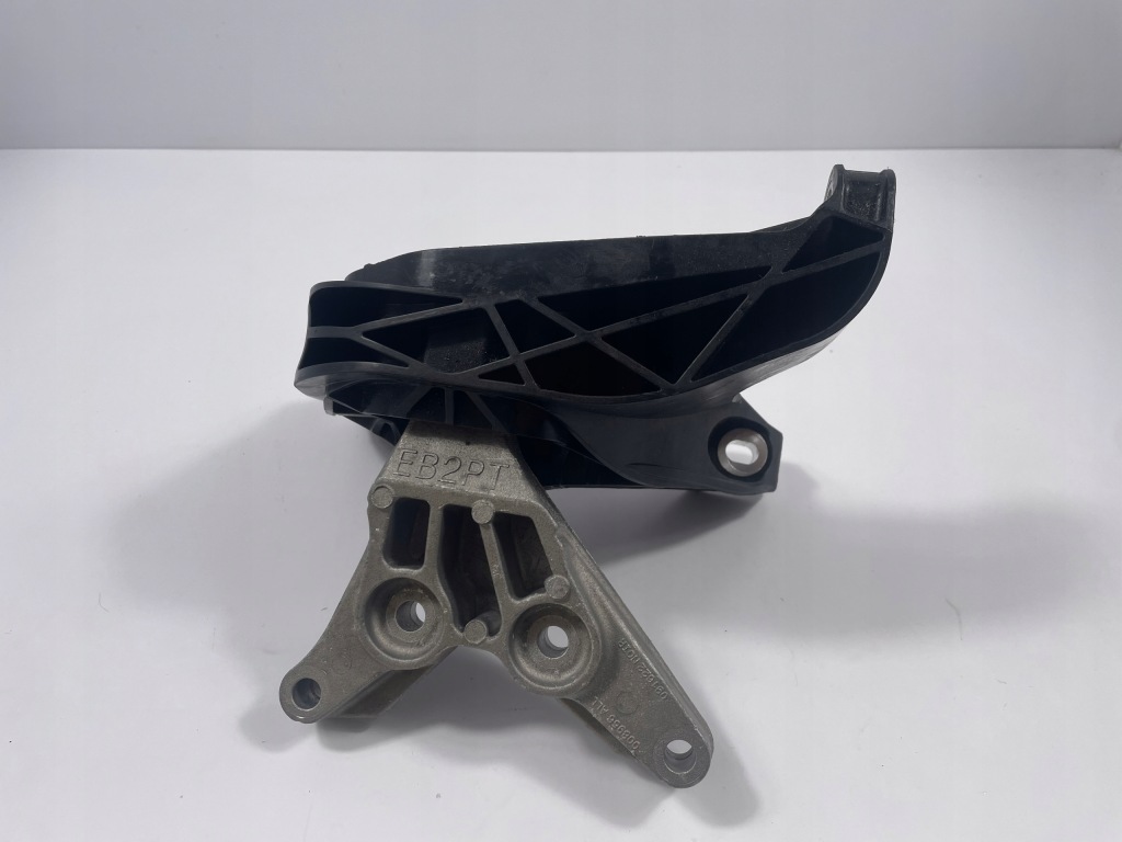 Купити Peugeot 5008 2 gt рестайлінг  008956 кронштейн подушка двигуна 1.2 thp