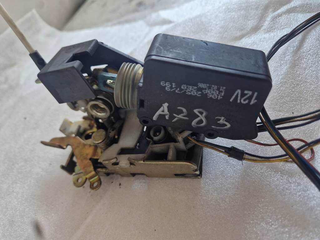 фото №9, Sprinter vw lt 95-06 замок правый дверь