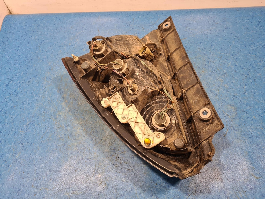 фото №8, Subaru forester ii lift лампа задняя левая наружная