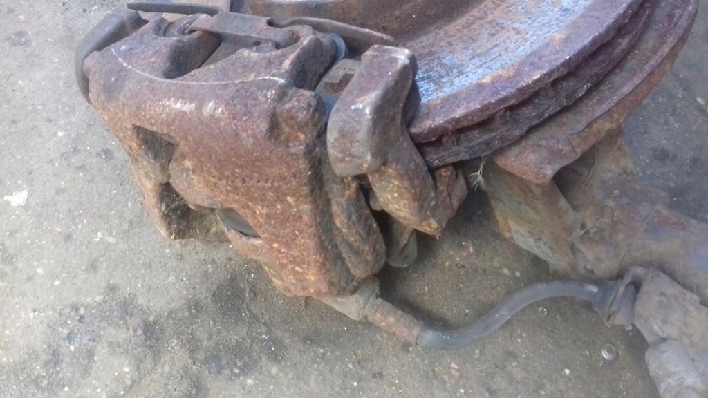 фото №15, Амортизационная стойка поворотный кулак правый volvo s80 ii