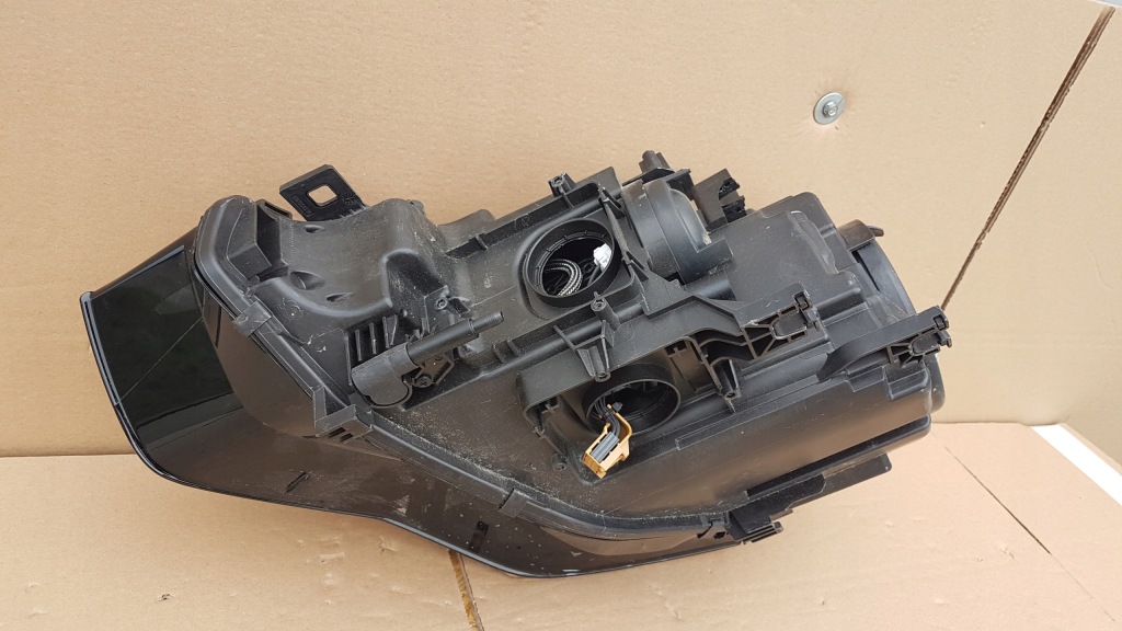 Купить Фара перед правый  audi a5 8t рестайлинг  ксенон led нет поворотный 8t0941044c