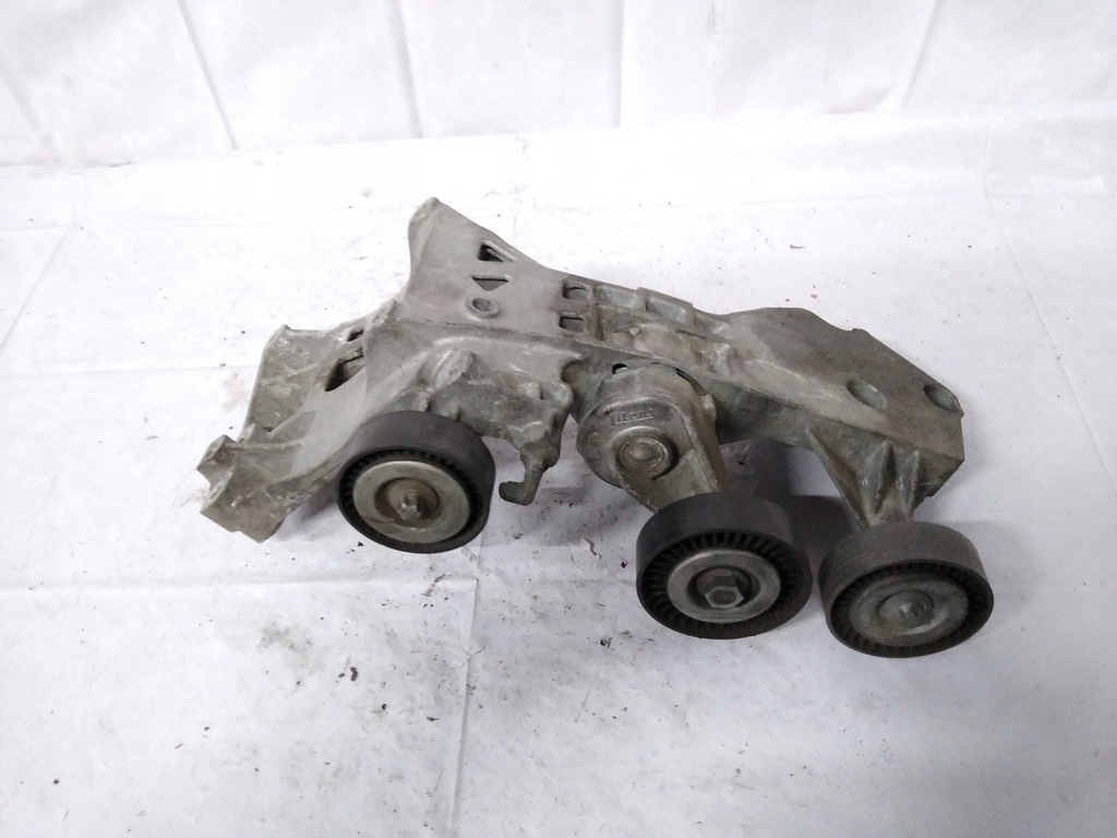 фото №4, Кронштейн кронштейн генератора mercedes w245 b200