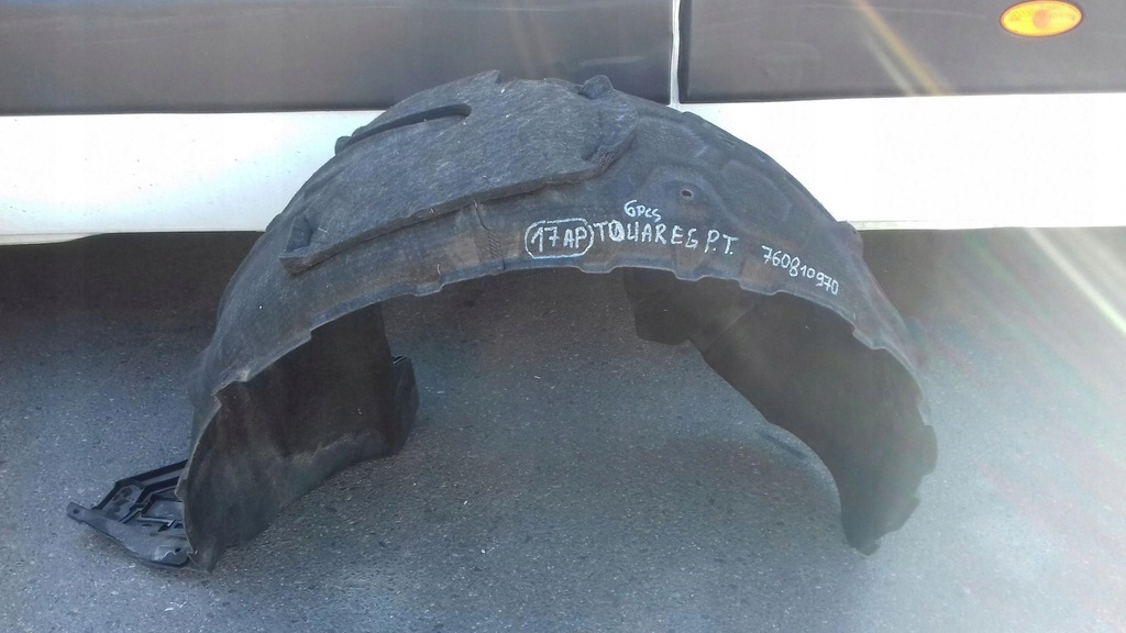 фото №7, Підкрилок правий задня 760810970 vw touareg iii