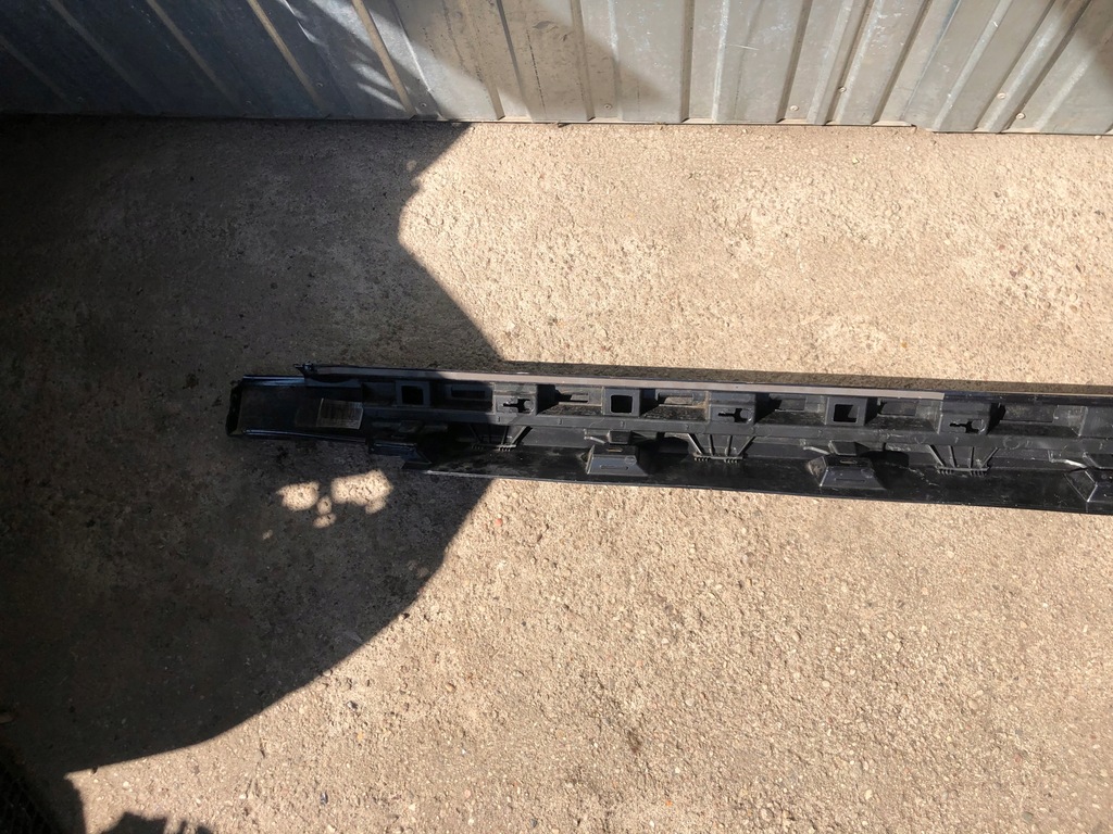 фото №6, Молдинг порог правая vw passat b8 viii 2014-