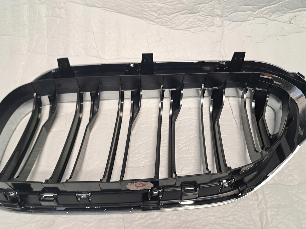 фото №7, Bmw m5 f90 решітка радіатора решітка радіатора решітка радіатора решітка радіатора комплект 8063173 8063174 d1505
