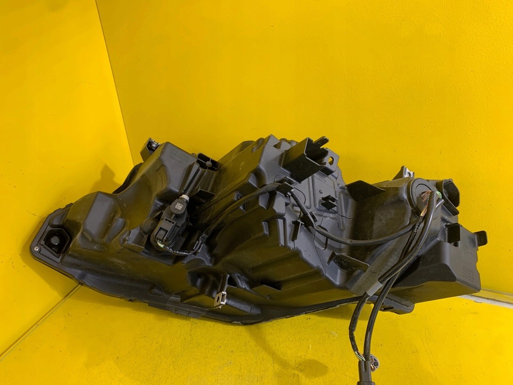 фото №4, Nissan x-trail rogue 2021- лампа права led