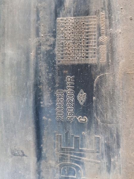 фото №8, Бампер задній задня renault master iii 850220011r