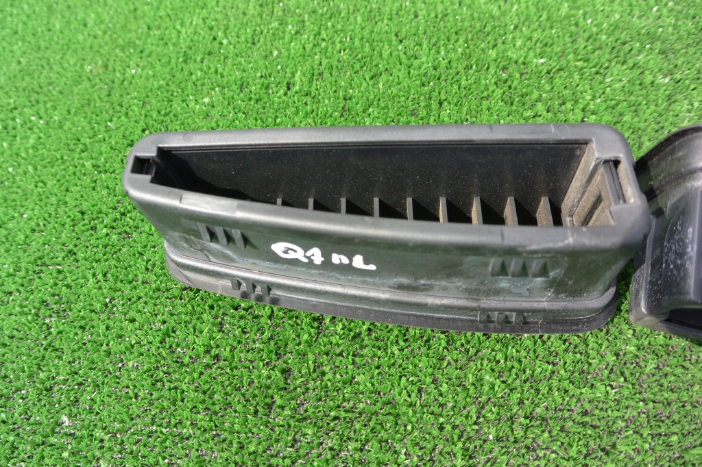 фото №9, Решётка впуск воздуха правая левая audi q7 4l kpl