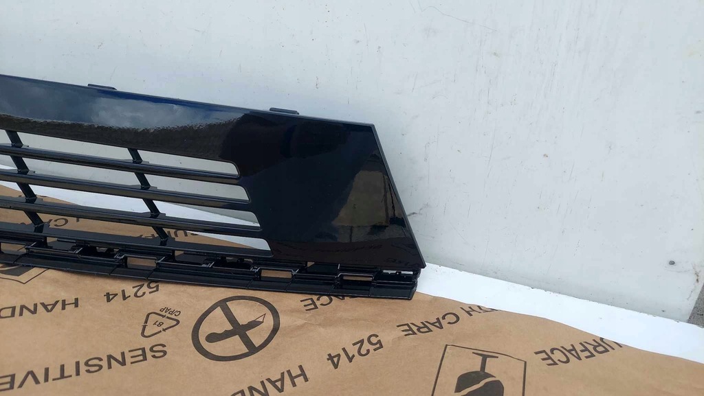 фото №6, Opel astra l 22- решётка радиатора решётка радиатора бампера перед nowa оригинальный номер 3071