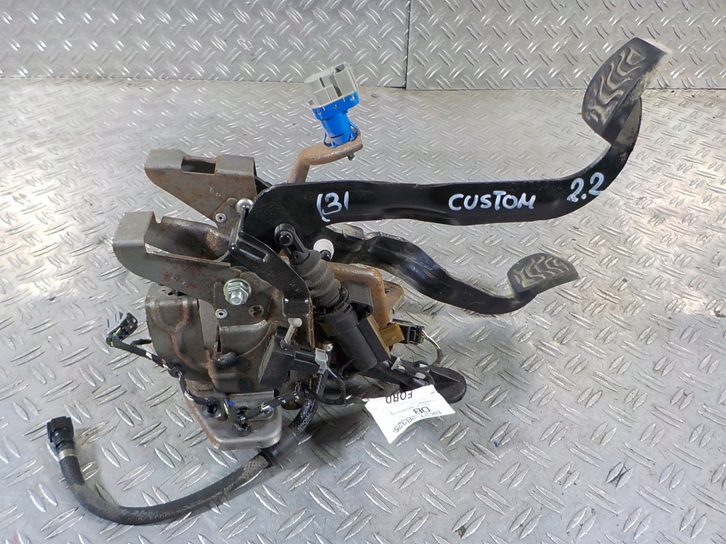 фото №1, Ford transit custom 2.2 12- педаль педали комплект