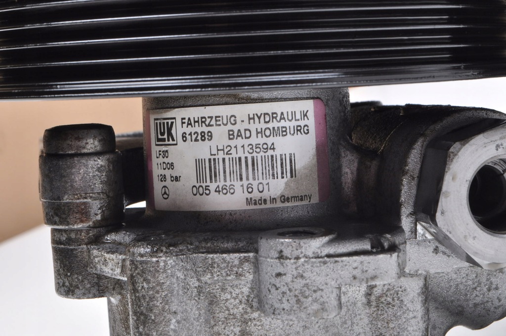 фото №9, Mercedes slk r171 w171 3.0 насос усилителя 0064661601