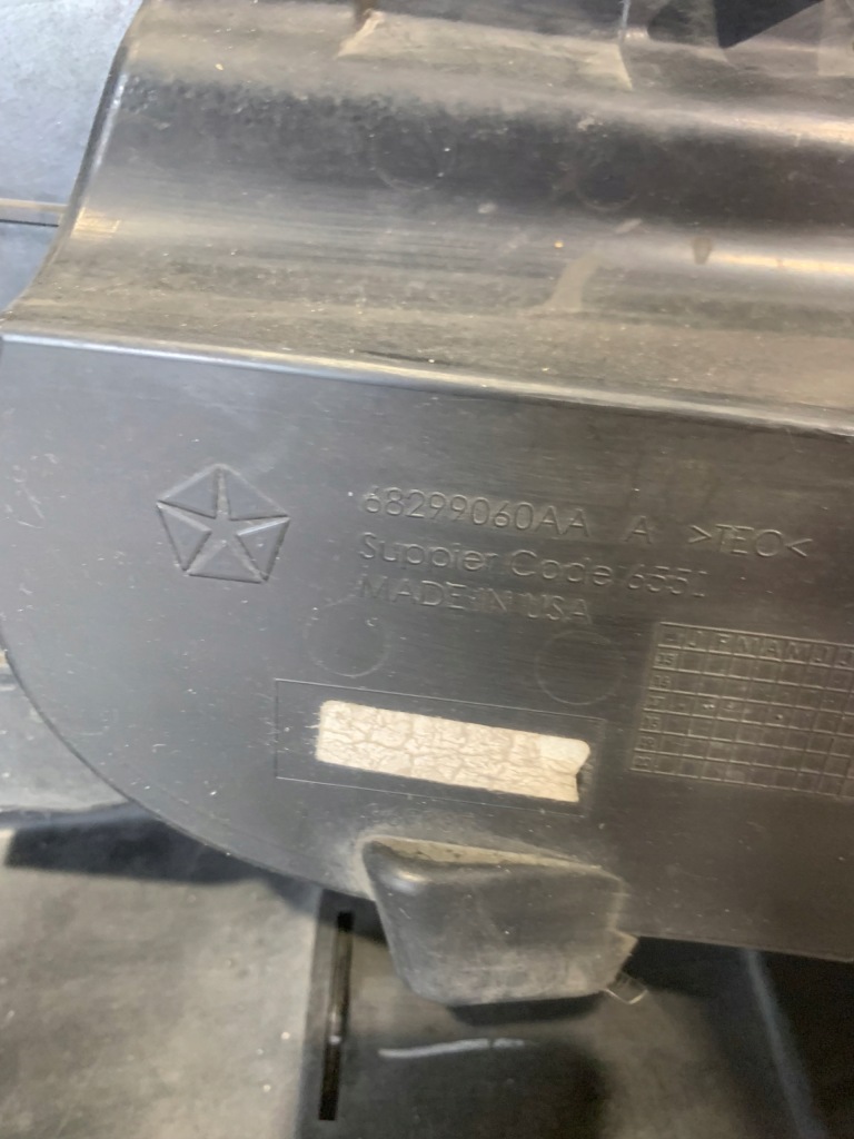 фото №11, Jeep grand cherokee wk2 lift srt 8 бампер перед