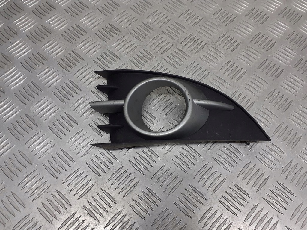 фото №1, Решітка бампера права renault scenic ii