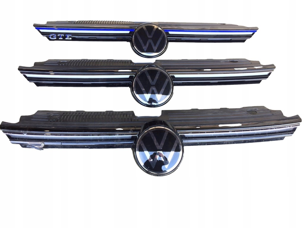 фото №1, Vw golf 8 решётка радиатора led 5h0853651s