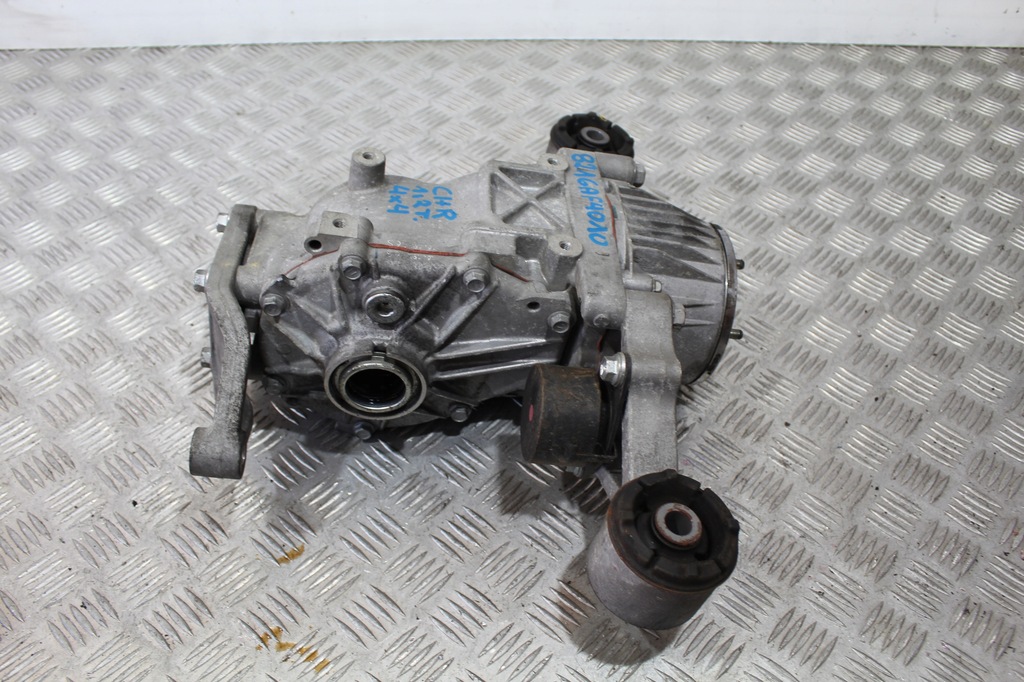 фото №1, Мост дифференциал задняя toyota chr c-hr 8216af4010