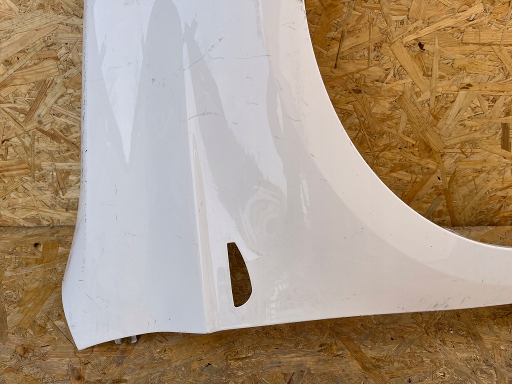 фото №9, Hyundai i20 i-20 крила правий передній перед