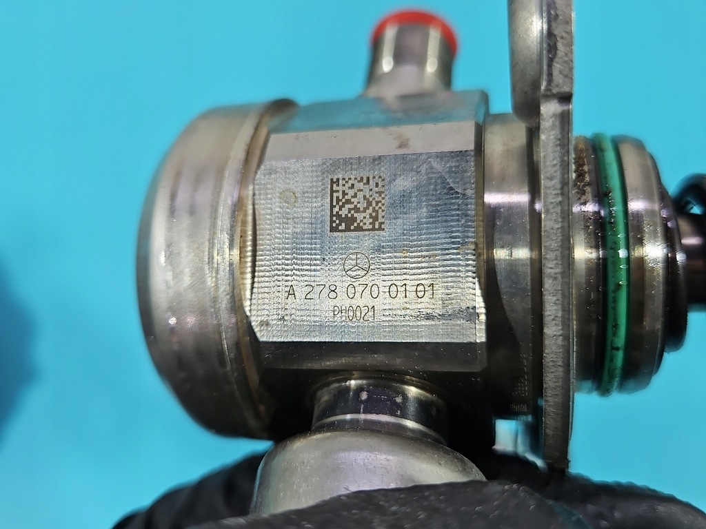 фото №8, Помпа насос топлива mercedes cls ii c218 10- 4.7 v8 a2780700101 0261520058