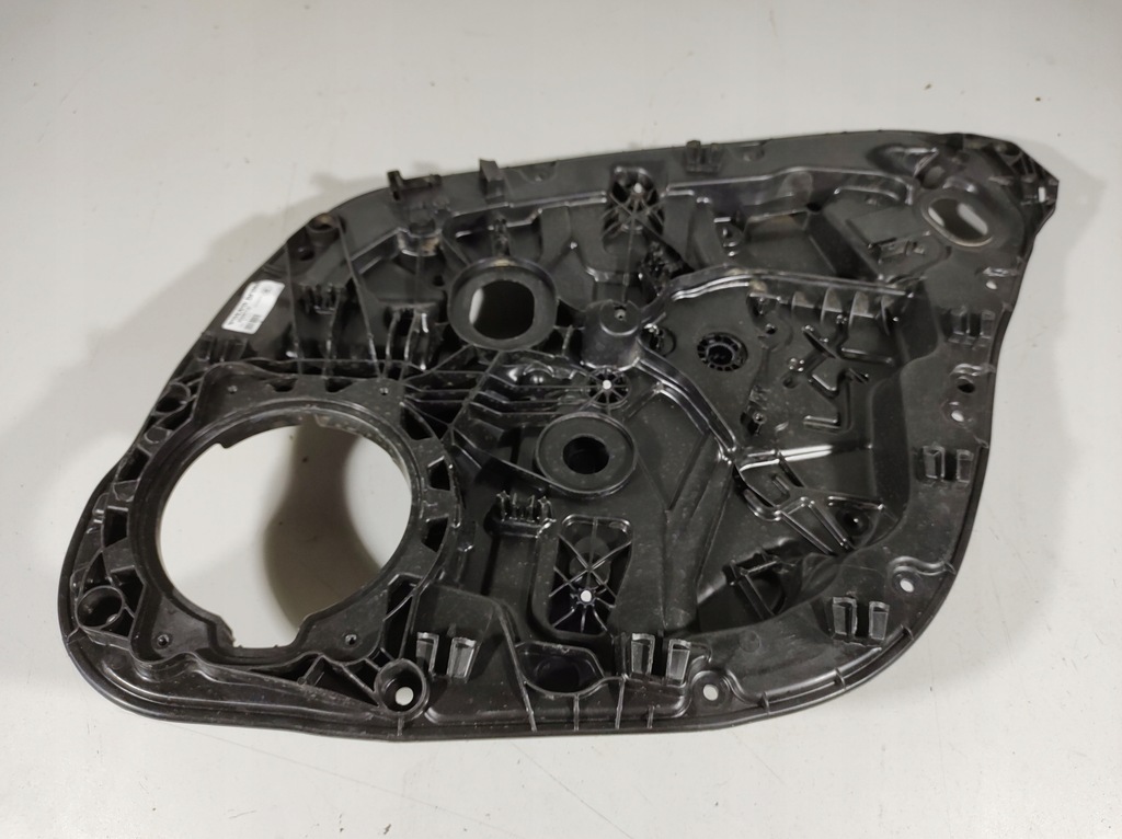 фото №11, Volvo v60 18r- підйомник скло правий задня