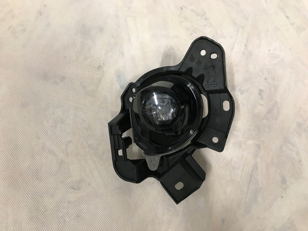 фото №1, Mazda cx3 cx-3 противотуманная фара led левый с рамка