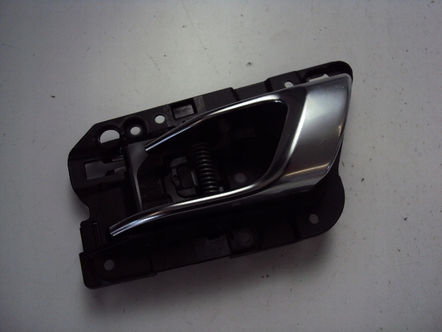 фото №1, Ручка внутренняя левая porsche macan 95b