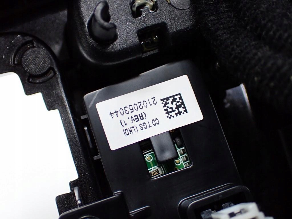 фото №8, Панель рамка передач бардачок usb europa 93300-j7470 kia proceed iii 22r