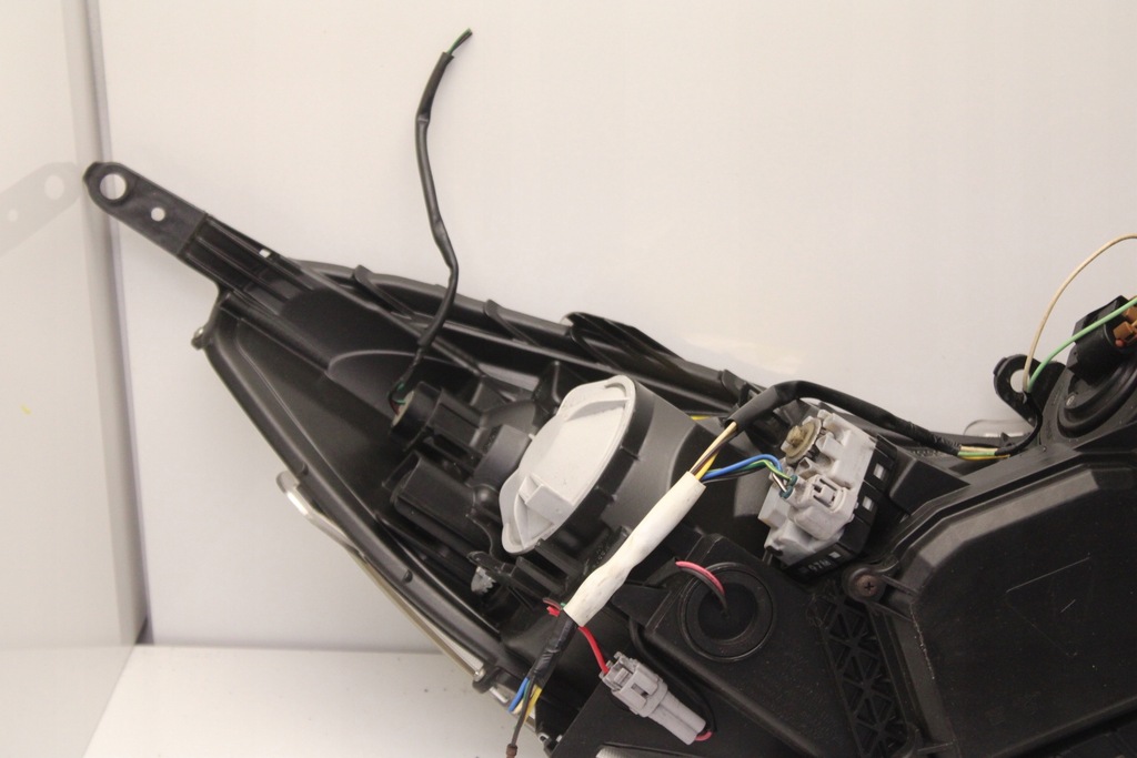 фото №12, Subaru outback iv 09r- лампа левая передняя фара левый перед ксенон