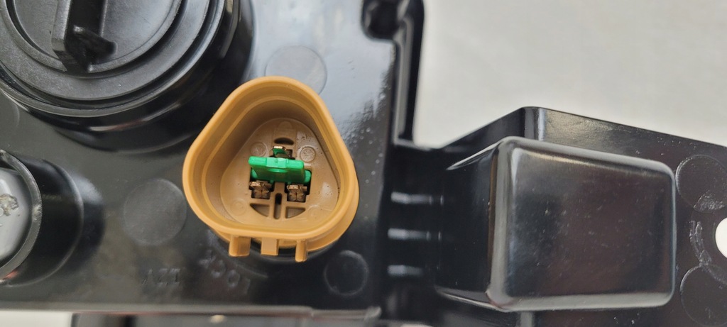 фото №11, Лампа правая задняя w бампер противотуманная led hyundai ioniq 6 2022-