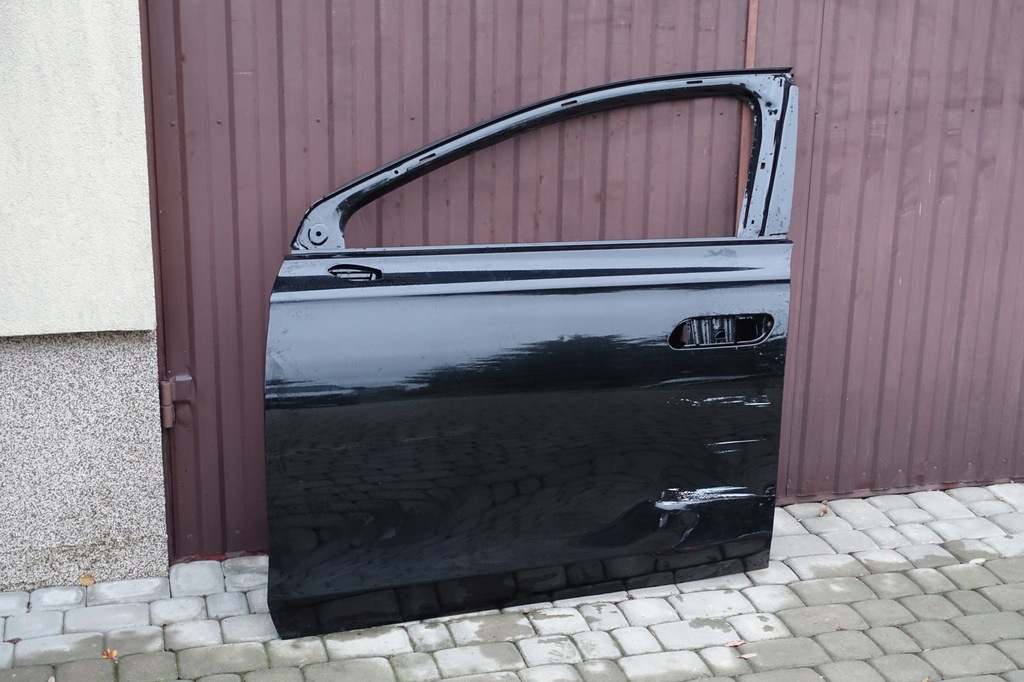 фото №1, Vw id.7 дверь передние левая чёрные оригинал