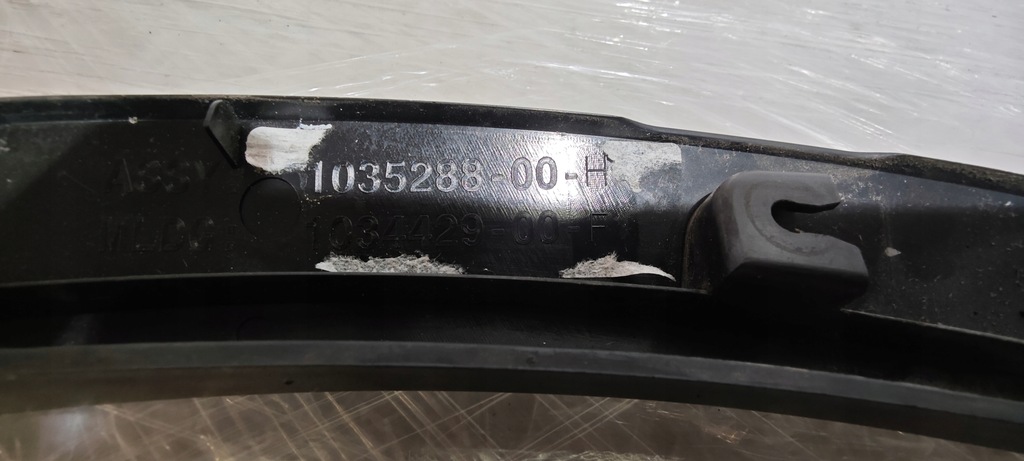 фото №9, Молдинг крыла левый перед tesla y