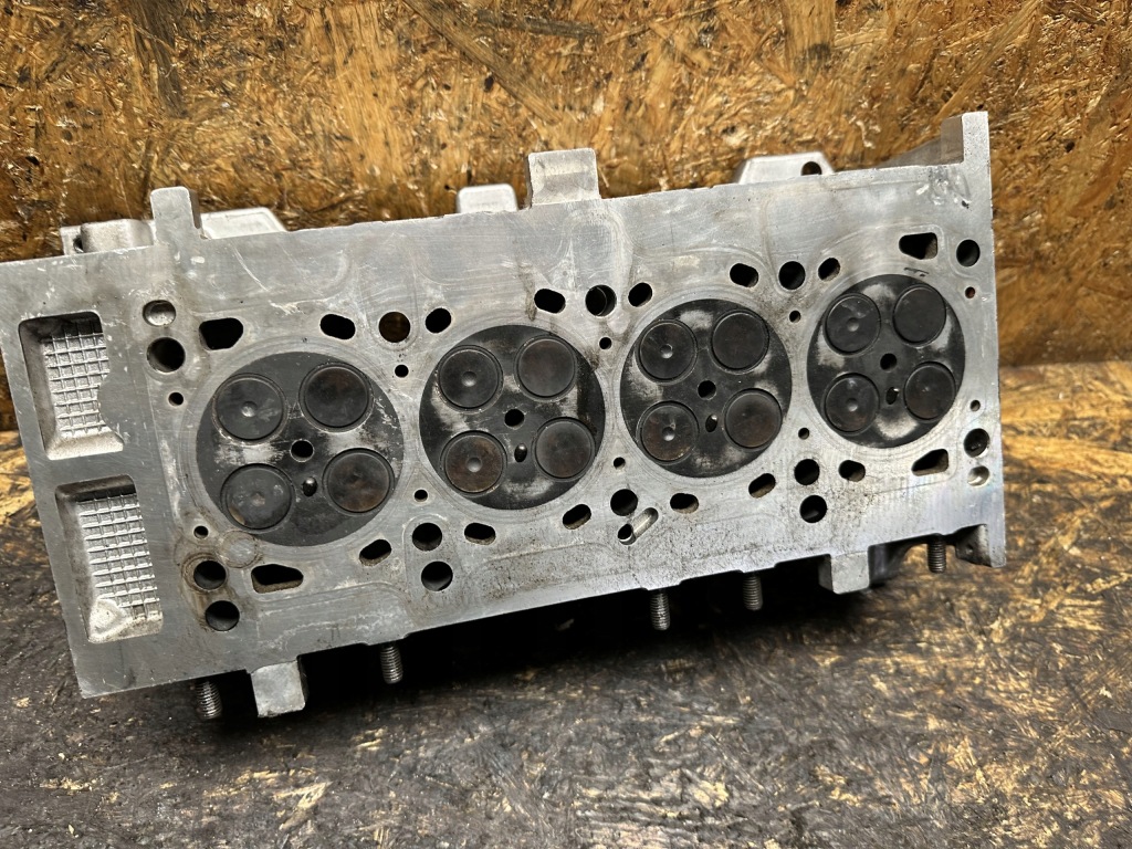 Головка комплектна 1.3 cdti z13dth 55188595 в Україні