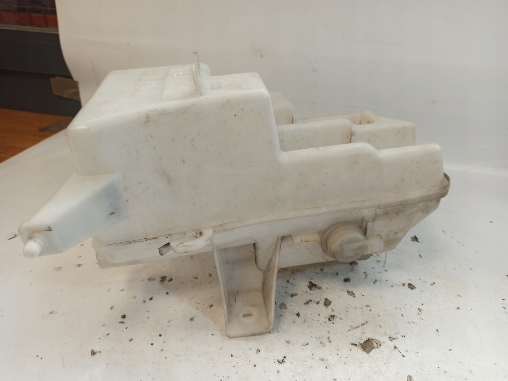 фото №7, Volvo v40 ii 2 бачок омывателя 32237453