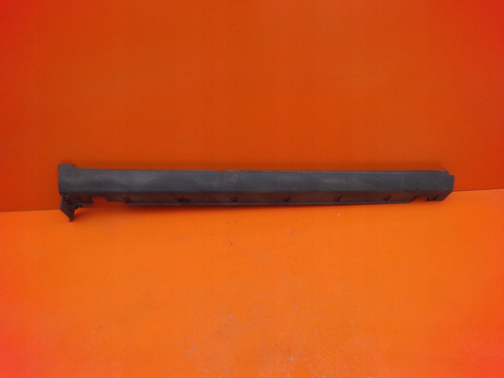 фото №1, Молдинг порог правая kia sorento ii 11r