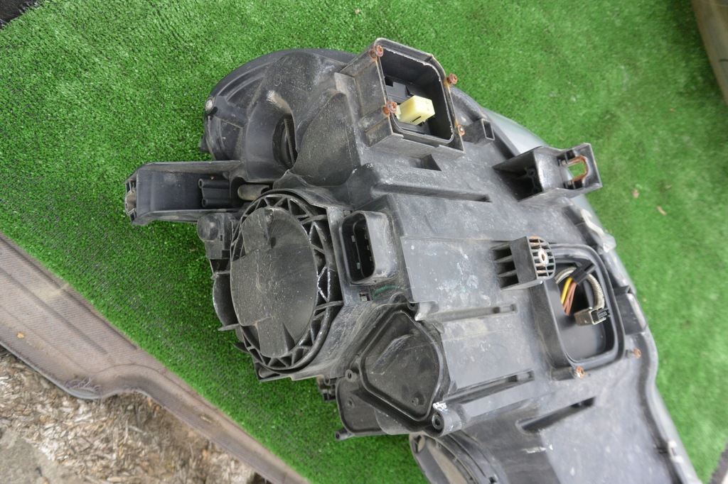 фото №16, Bmw x5 e70 2007-2010 лампа левая правая перед bi ксенон ahl usa