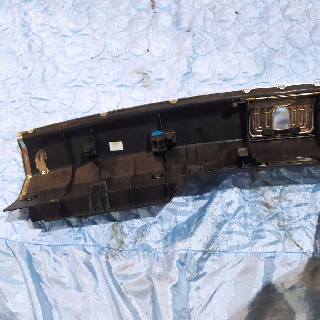 фото №5, Захист поріг багажника audi a4 b8 avant 8k9864483c