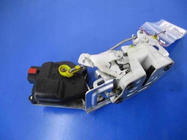 фото №1, Chevrolet spark m200 замок дверь правый задняя 2контакты