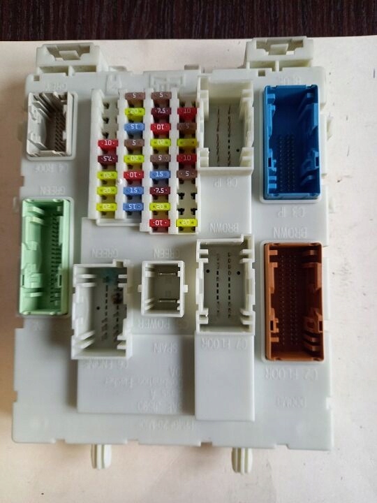 фото №1, Ford focus mk3 модуль bsi bv6n14a073eu