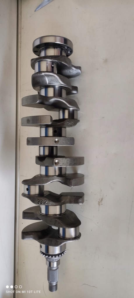 Wał коленчатый volvo cx60_2,4 d5 11r проверенный идеальное состояние Оригинал