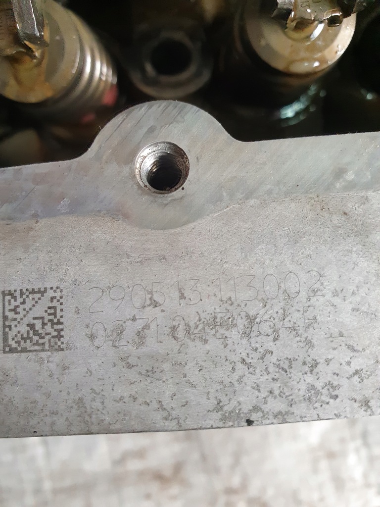 фото №12, Головка двигуна vw jetta 5 v 1.4 tsi crt