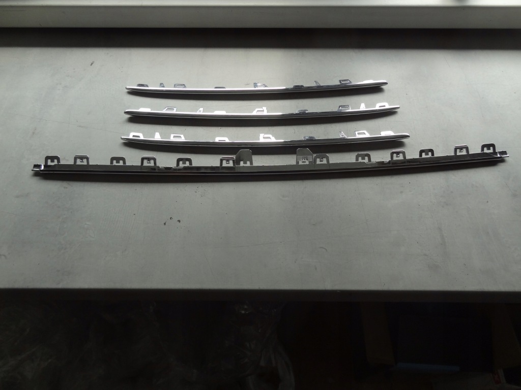 Хром накладки хром решетка mercedes eqb w243 a2438882000 Киев