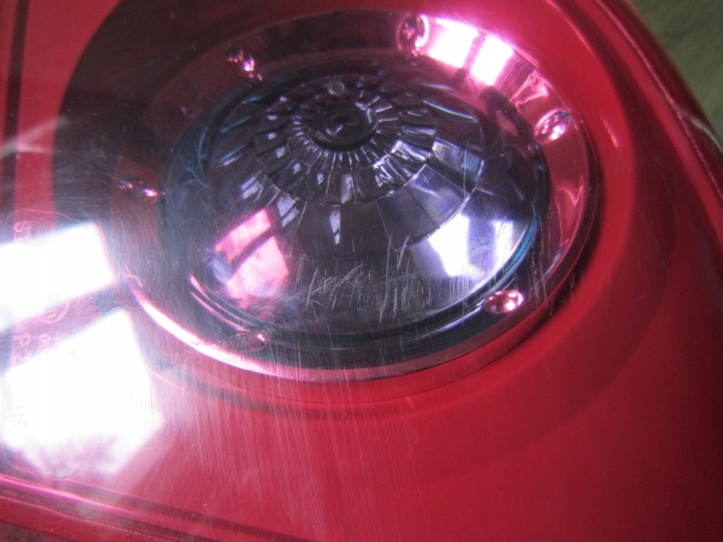 фото №2, Mazda 3 bk лампа правый задняя внутренняя