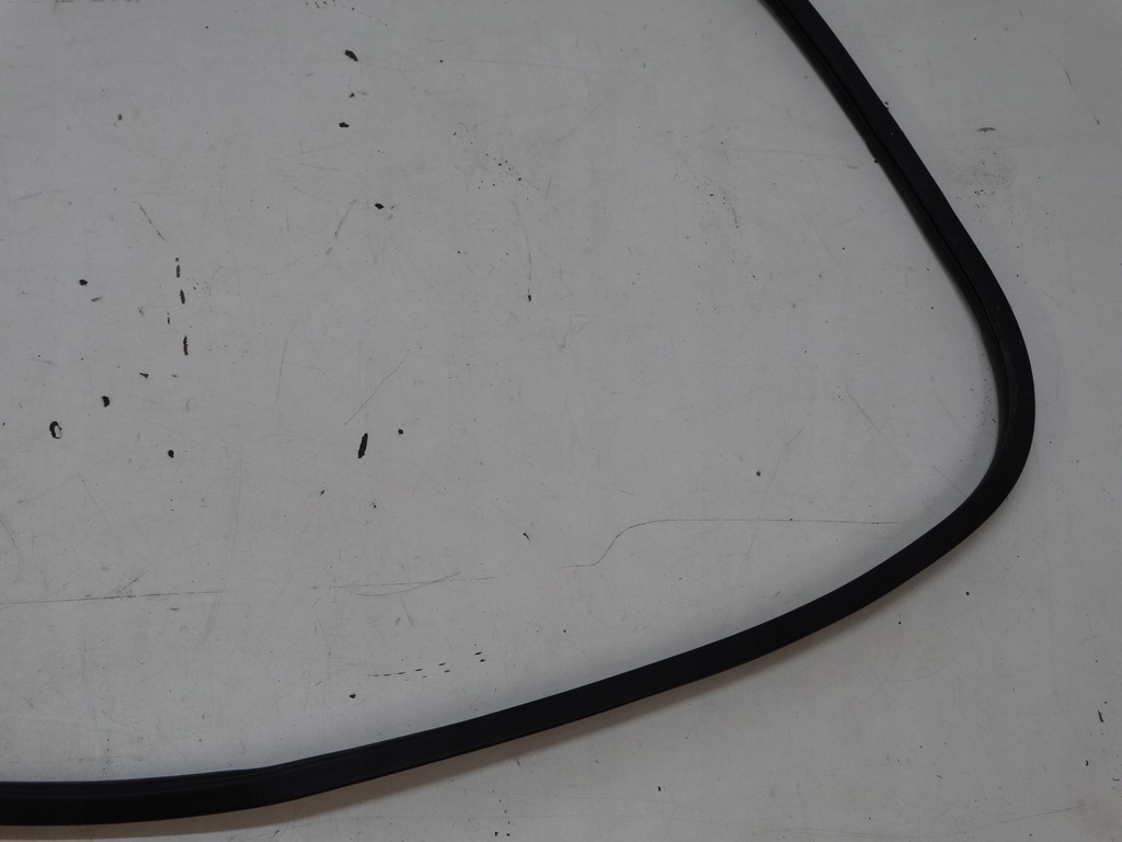 фото №8, Прокладка кузовная дверь левый задняя kia carens iv