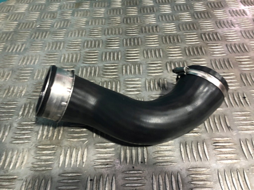 Купити Mercedes w210 рестайлінг  2,2 cdi патрубок шланг інтеркулер