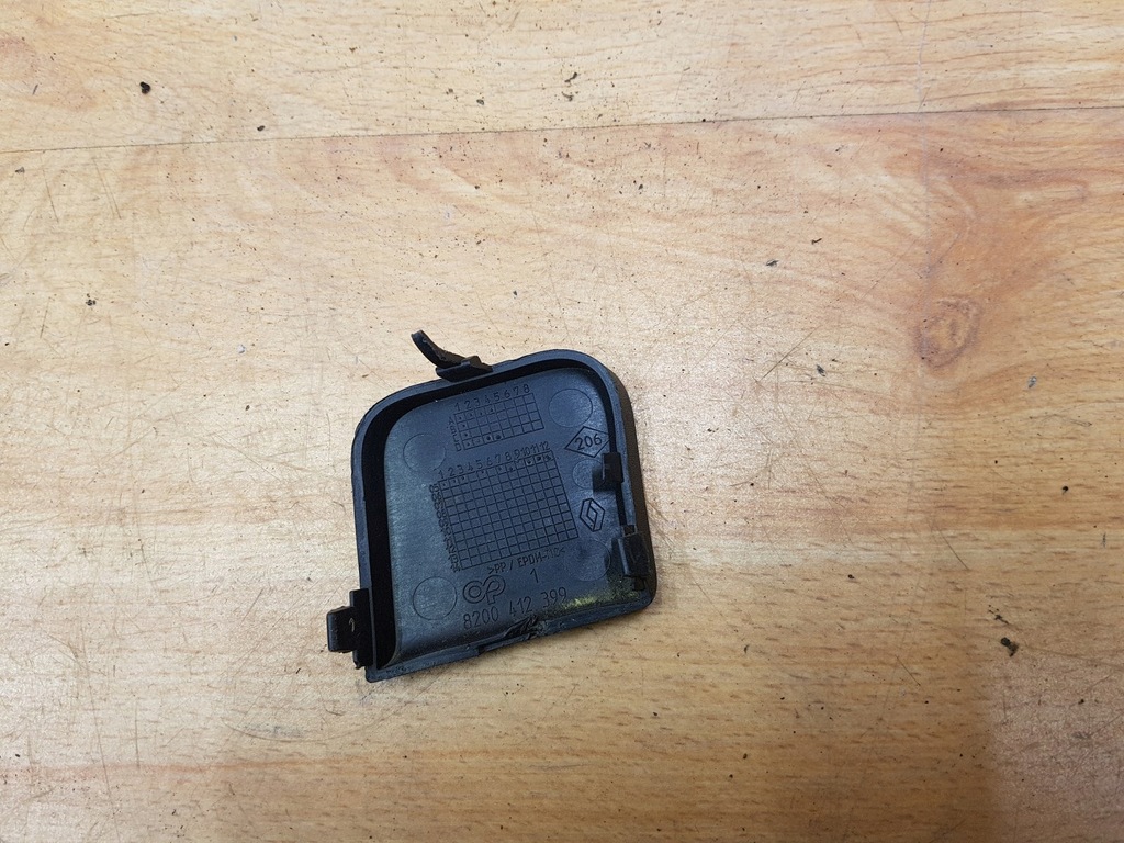 фото №2, Заглушка бампера фаркоп перед renault megane ii