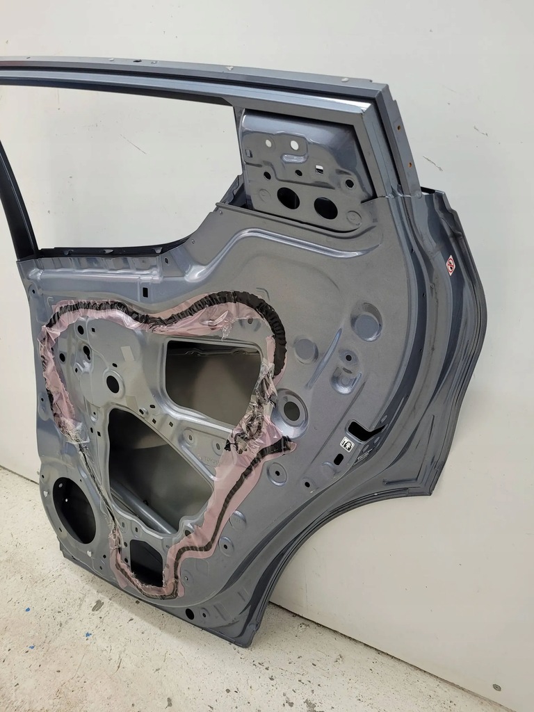 фото №13, Toyota chr c-hr 16- дверь задняя задние правое fv