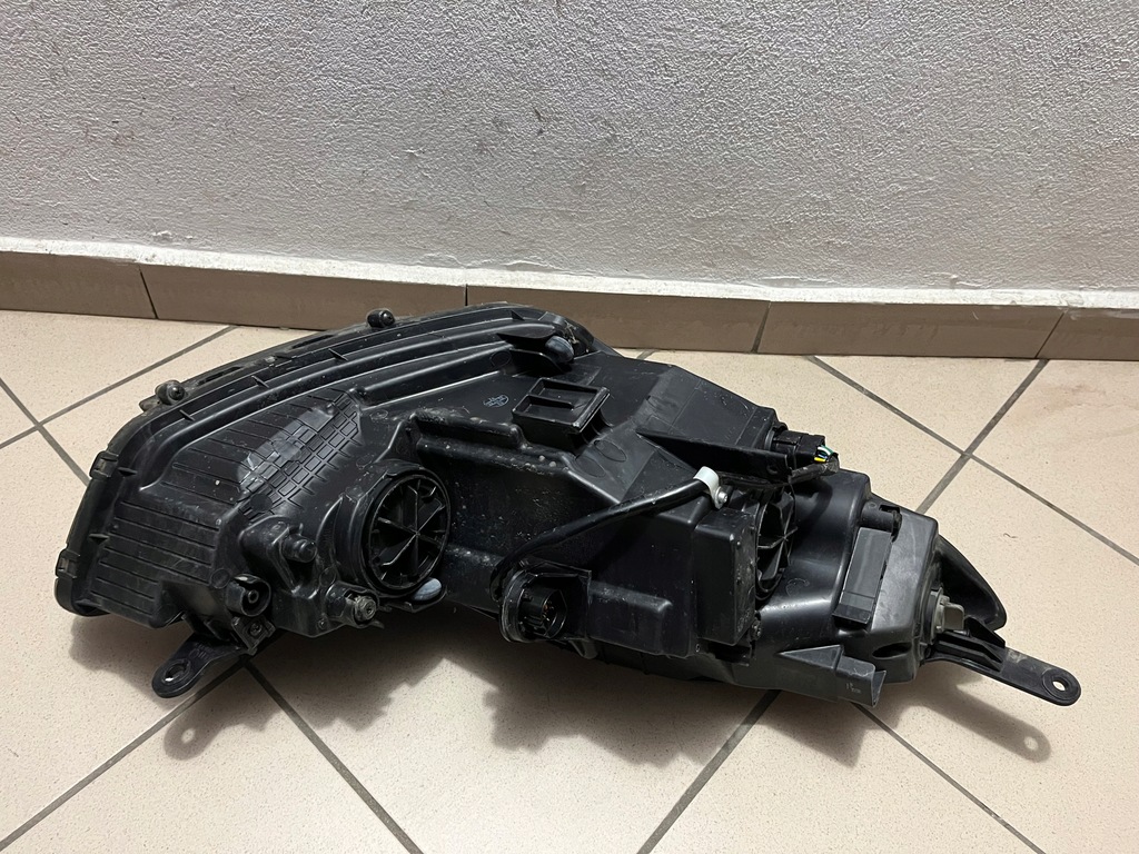 фото №16, Hyundai ix20 ix-20 10- лампа передняя перед левая