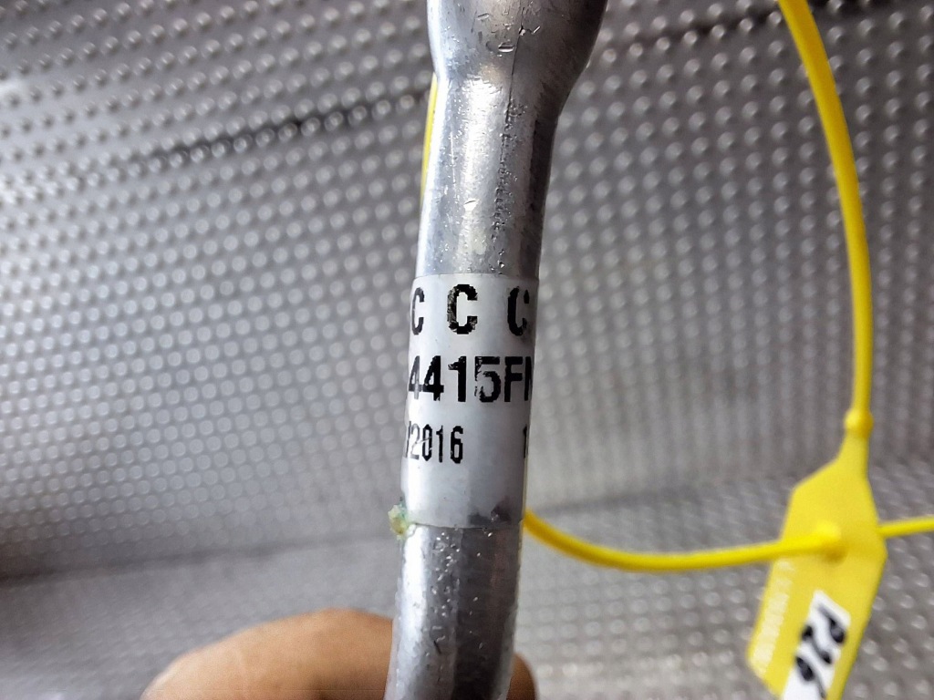 фото №5, Шланг кондиционера 924405fn0a nissan micra v k14 1.5 dci