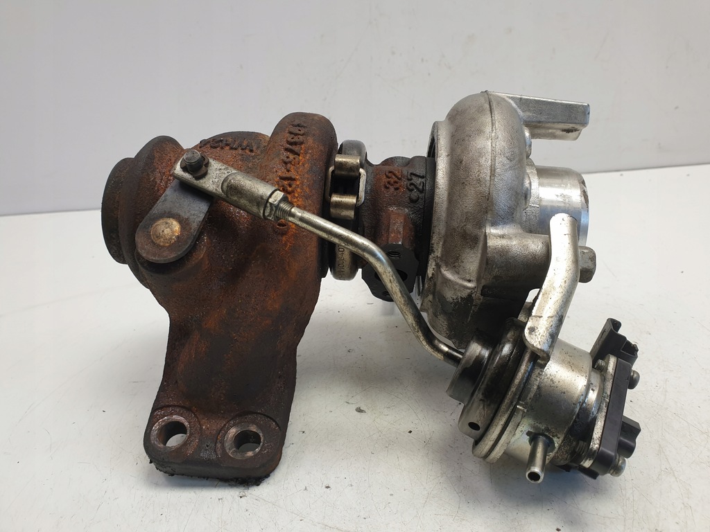 фото №6, Citroen c3 1.6 hdi турбонагнетатель 9673283680