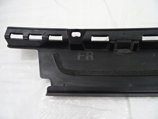 фото №8, Renault captur ii права молдинг декоративна dekor двері передніх 802843943r