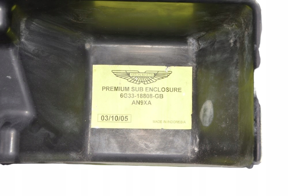 фото №8, Aston martin vantage roadster динамик сабвуфер